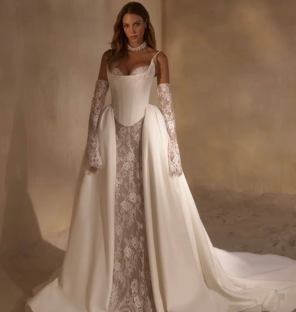 The AMELIE GOWN